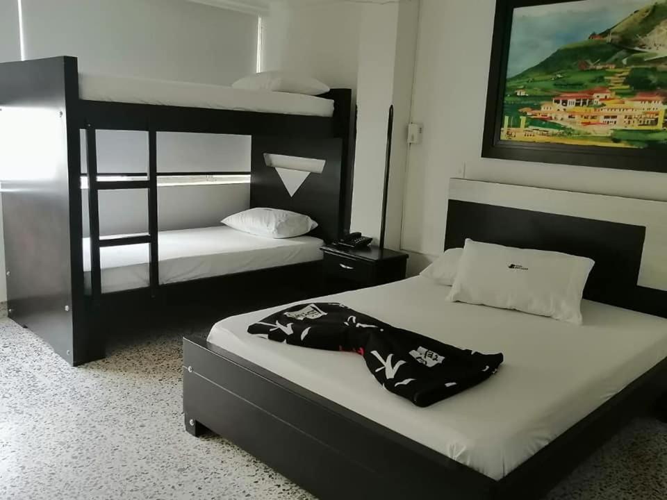 Hotel Embajador Bucaramanga Luaran gambar